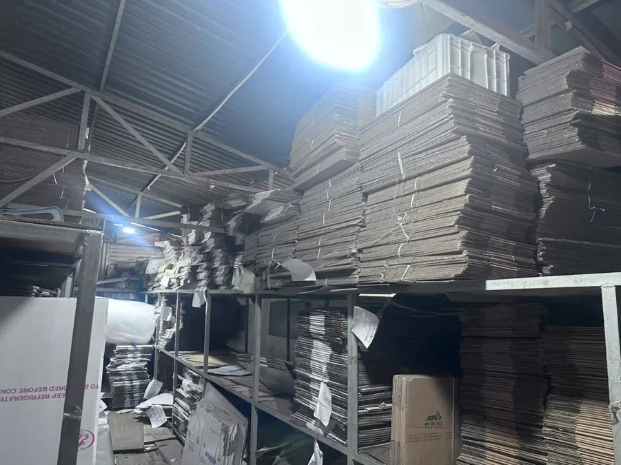 Thu mua giấy carton phế liệu tại kho và cửa hàng